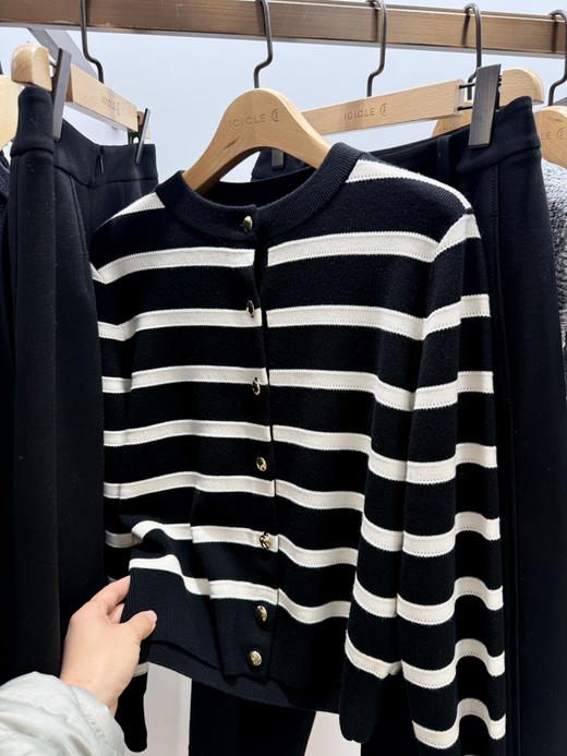 小禾1:1吐血推荐---25春100%细羊毛条纹开衫毛衣 【包邮+三天无理由退换】 商品图12