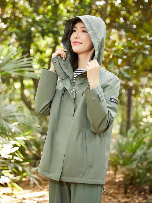 AIGLE艾高家女款户外休闲冲锋衣 两个色 商品图1