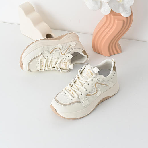 经典鲨2025年春季新款韩版时尚百搭舒适平底休闲鞋跑步鞋女KW279-517021 商品图1