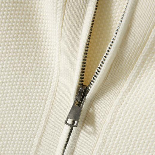 MONZECI KOIMS桂花针纹开衫，经典百搭，自带高级慵懒感 商品图4