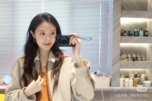miumiu帆布贴皮外套 商品图5