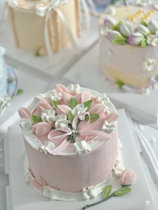 女神节|郁金香蛋糕（6寸） 商品图0