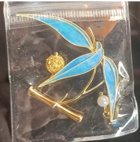 花丝镶嵌(竹叶胸针）   淡水珍珠 银花丝球