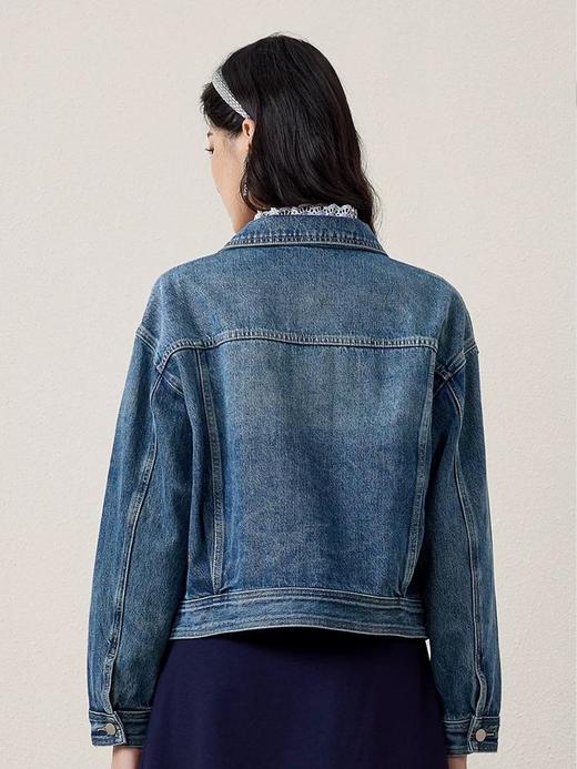 3楼FEXATA服饰(新百购) 轻奢珠饰牛仔短外套 商品图3