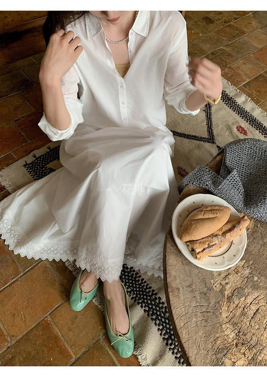 【蕾丝边半身裙】“浪漫与优雅的音域符号”轻松拿捏温柔氛围感的小白裙 松紧腰穿着不束缚，内里选用纯色里布亲肤舒适 不透光不闷热下摆月牙花边点缀，丰富层次 商品图1