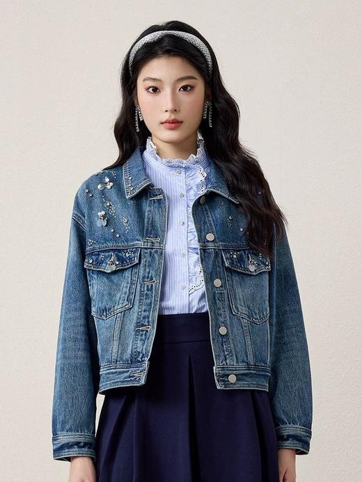 3楼FEXATA服饰(新百购) 轻奢珠饰牛仔短外套 商品图0