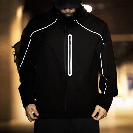 【全衣拼缝压胶 干爽不闷汗】光剑机能反光三防夹克外套户外 商品图0