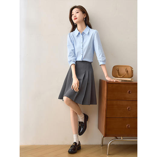 【夏日新品】熙世界法式白色衬衫女上衣2025春秋新款高级感长袖肌理感纯棉衬衣 商品图4