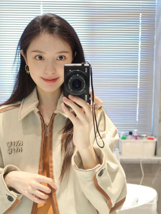 miumiu帆布贴皮外套 商品图4