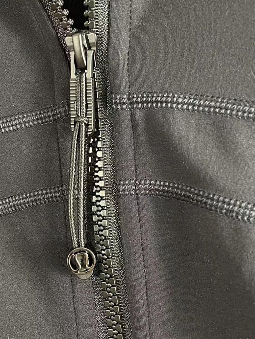正品lululemon露露乐蒙 Define 系列
 Luon™面料 纯色休闲立领修身运动夹克 4 6 8码 商品图4