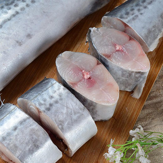 【顺丰冷链直发❗新鲜海捕鲜活鲅鱼】让您足不出户吃上新鲜海味，从深海到餐桌看得见的品质，特大鲜活冷冻鲅鱼，新鲜大马鲛鱼整鱼L 商品图2