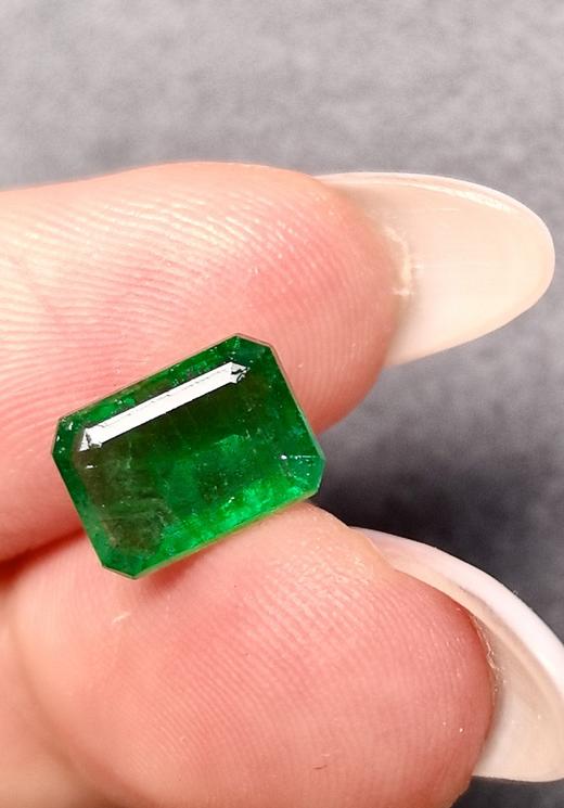 2.58ct刻面祖母绿裸石 商品图0