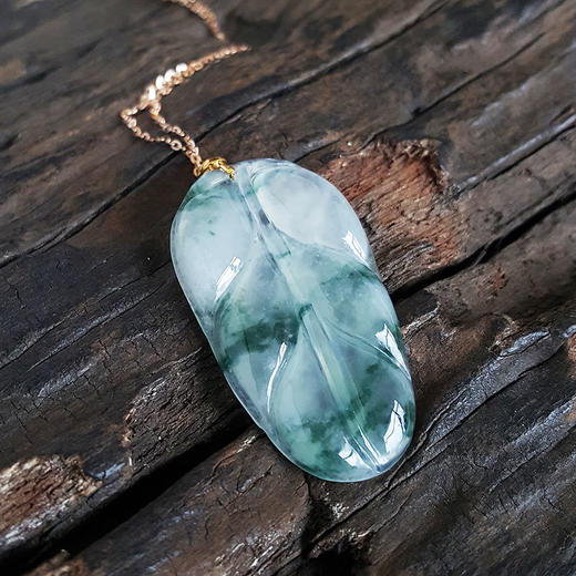 【天然正品】A货翡翠AU750黄金镶天然冰种白底飘花叶子（金枝玉叶）翡翠吊坠项链38.0*19.7*3.4MM（皆取最大值）女士现售价：1080特价！260225XY22 商品图4