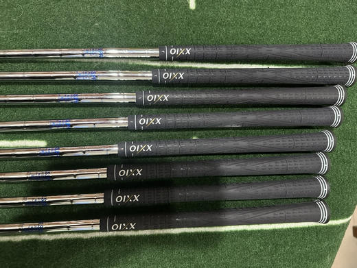 二手正品XXIO+MP800高尔夫球杆+男士铁杆组+全套铁杆+golf铁杆+
配置56789PAS+共8支
整套9成新成，全部都是原装900钢杆身R硬度 商品图4