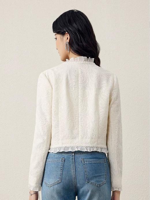 3楼FEXATA服饰(新百购) 都市浪漫绣花短款外套 商品图2