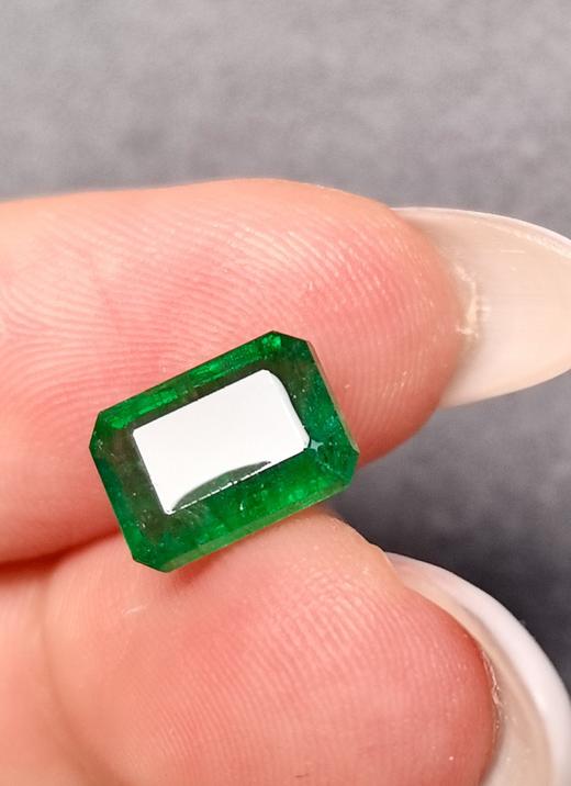 2.58ct刻面祖母绿裸石 商品图1