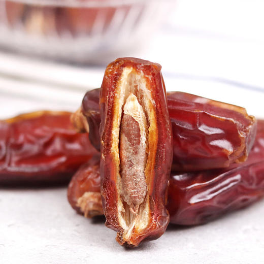 【鲜记】沙特椰枣 428g 博士帽罐装 商品图1