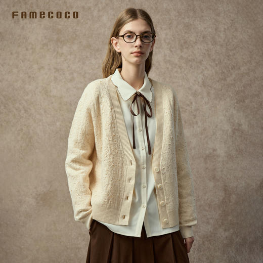Famecoco范可儿宽松V领绵羊毛针织开衫通勤杏色外套FAC8DE013 商品图1