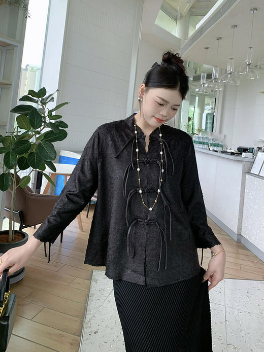 小立领盘扣褶皱外套 9522010022 商品图8