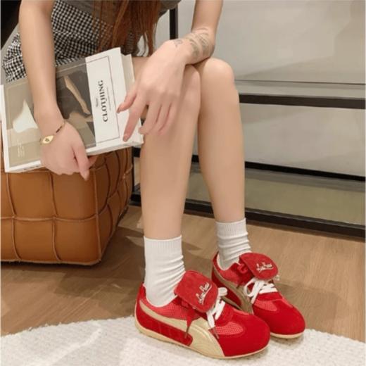 【炸街首选 春季上新】  多色高颜值英国XGXC高级时髦翻盖真皮德训鞋 XG3988翻盖可拆卸 两组绑带 休闲时尚 商品图1