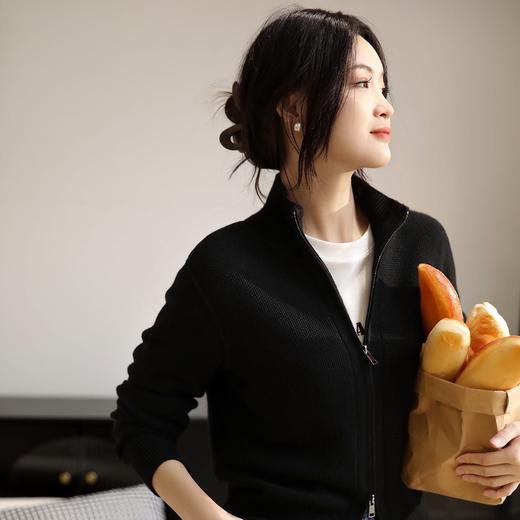 MONZECI KOIMS桂花针纹开衫，经典百搭，自带高级慵懒感 商品图2