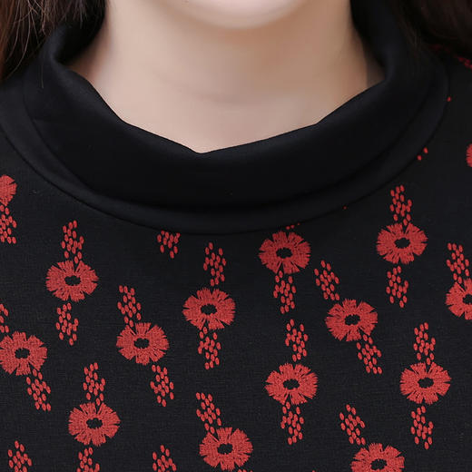 QYMCR-SMN37 中长款加绒印花连衣裙女2025年春季新款韩版修身气质时尚打底裙 商品图4