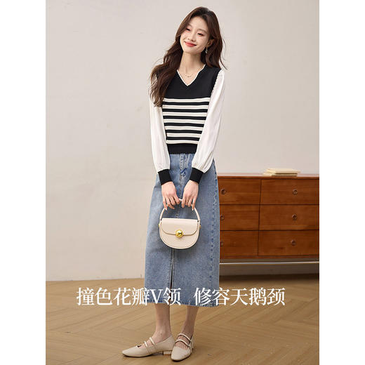 【专属特价】熙世界2025春新款假两件长袖拼接条纹针织衫女设计感套头V领上衣 商品图2