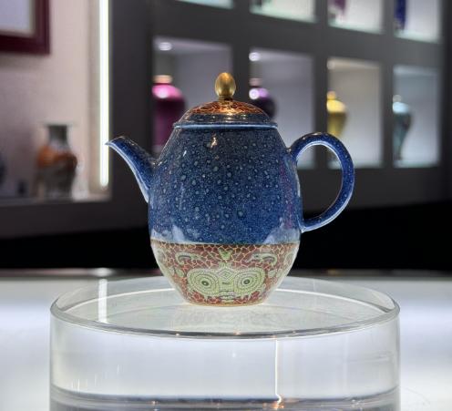 素炉钧粉彩壶 商品图0