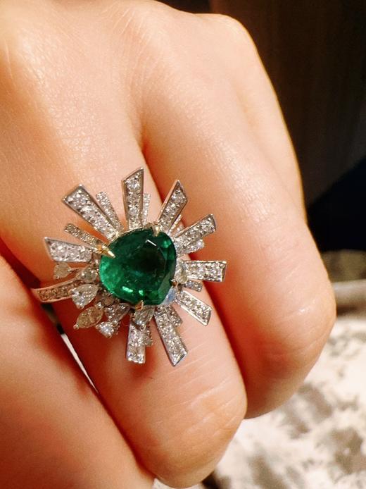 1.66ct刻面祖母绿戒指 商品图3