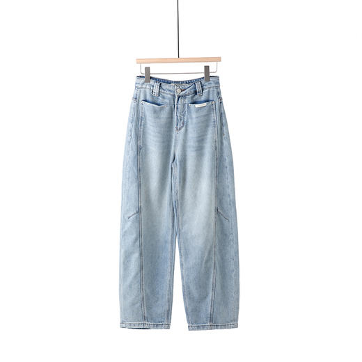 牛仔弯刀裤 商品图1