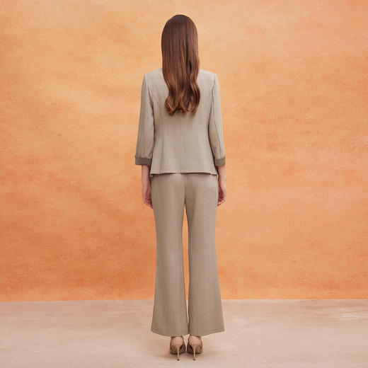 QE100斯尔丽25春新款白领OL手工盘扣西装搭配直腿西裤含吊带套装三件套 商品图6