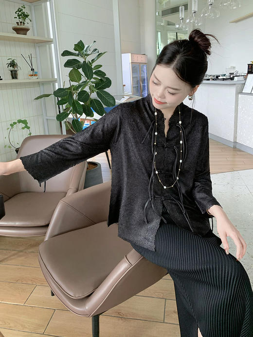 小立领盘扣褶皱外套 9522010022 商品图6