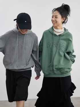 步履不停/5A15096C/贴布图案长袖卫衣