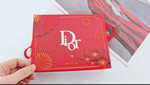 38女神节【Dior迪奥新春至尊口红三件套】「红」运美神降临 从内到外都是红红火火的!!温柔知性，柔雾不拔干 A水润保湿，柔顺丝滑 A红金配色，充满国风气息~ 商品图1