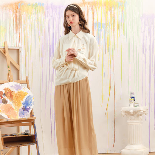 两三事 溺光遐想 2025春季新款复古印花收腰不对称下摆衬衫女S25CC353 商品图2
