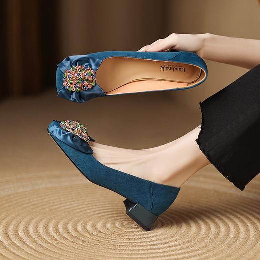 【预售5天】春夏韩版水钻蝴蝶结淑女单鞋浅口粗跟优雅玛丽珍鞋LD&7297 商品图1