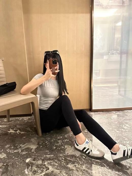 点此购买 lulu露露AlignTM系列女士瑜伽裤裸感裤 yw 310377 商品图14