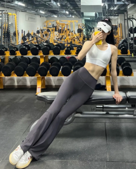 老米优品🎈推荐！福利~~2个款！lulu同款《原纱弹力瑜伽裤系列》健身，瑜伽，日常穿搭王炸神裤！