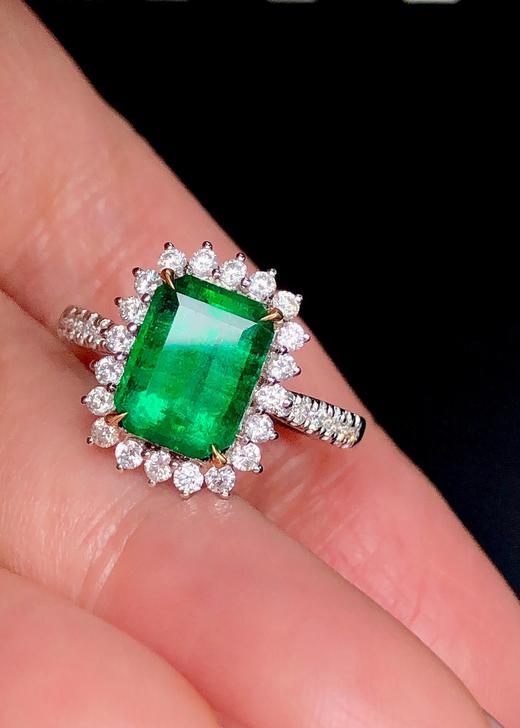 2.72ct刻面祖母绿戒指 商品图2