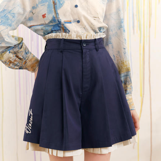 两三事梵高文艺巴黎书页2025春季新款刺绣压褶边拼接假两件短裤女S25CKZ348 商品图2