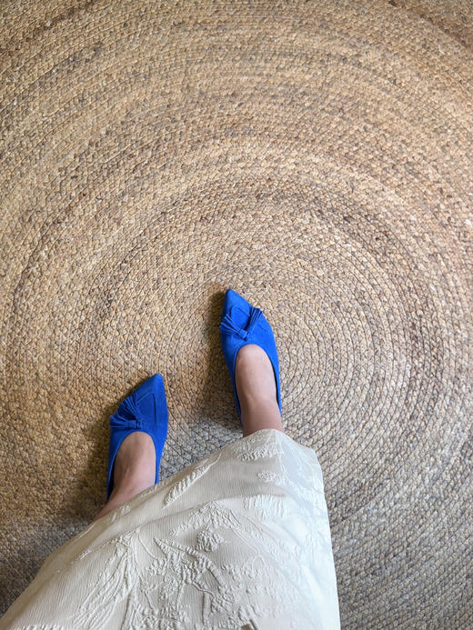 花痴推荐！超爱的小众美鞋——皮料选自意大利🇮🇹进口超柔胎牛反绒、小羊皮！线条独特流畅、满满时髦自由感！穿感舒适细腻、鞋型精致秀气，上脚气质感满满、复古高级｜三色任选 商品图14