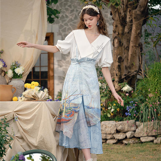 两三事梵高文艺 云汐海海 2025春季新款复古印花背带裙高腰半身裙S25CKB326 商品图1