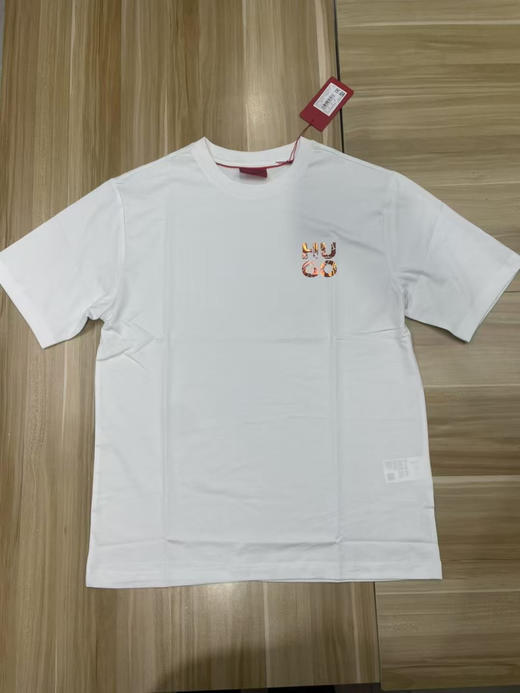 原单正品BOSS纯色Logo印花圆25新款男士印花时尚休闲圆领短袖T恤 S-XXL
黑色白色 商品图1