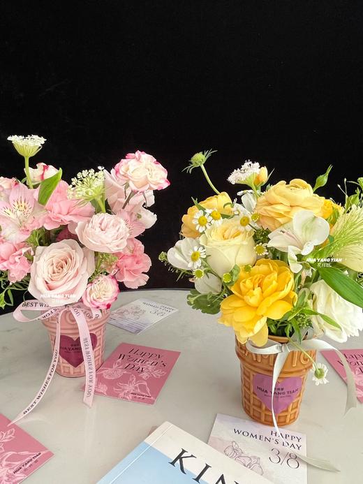 宠爱自己 · 瓶插花 （含陶瓷花盆） 商品图1