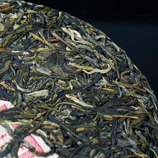 【三月系列】元昌号2025年莽枝357克生饼 商品图2