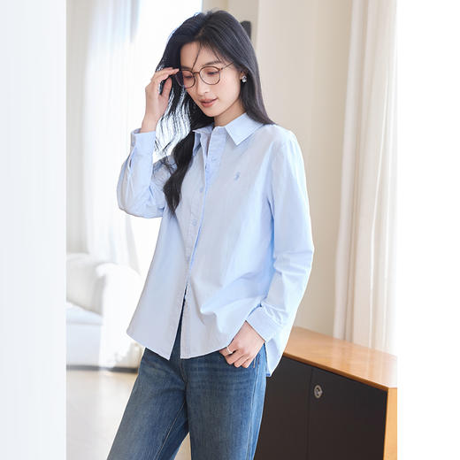 VICTORIA&VERA春季“极简多巴胺”治愈系全棉亲肤简约百搭小马刺绣通勤微透衬衫 商品图5