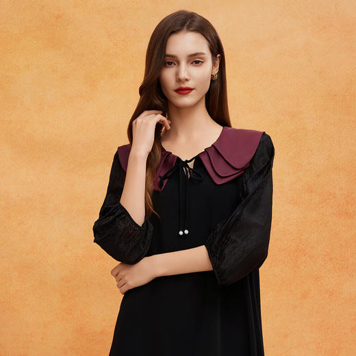 QE825斯尔丽2025春季新款花瓣领型浪漫圆润醋酸宽松高级奢华显高连衣裙 商品图4