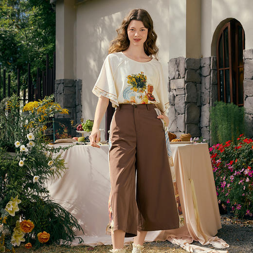 两三事梵高文艺绮芽秘语2025春季新款印花布拼接开叉阔腿休闲裤女S25CKZ477 商品图1