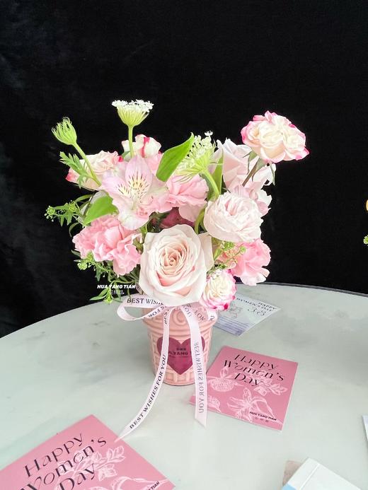 宠爱自己 · 瓶插花 （含陶瓷花盆） 商品图5