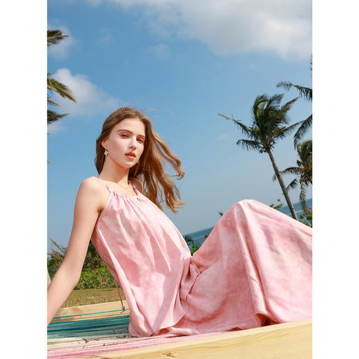 三彩2025春季新款樱花套装莱赛尔吊带上衣半身裙长裙度假M 商品图3